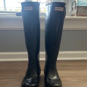 Hunter Classic Black Rain Boots
